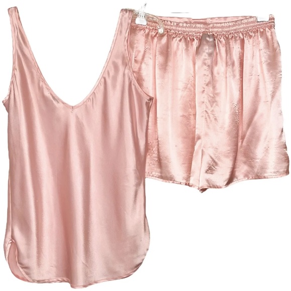 Vintage Pajamas 2 Piece Set Pink Satin Top Shorts Size Medium - Picture 1 of 9